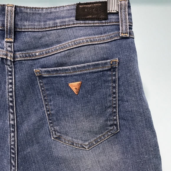 Guess Denim Cutoff High-waisted Shorts Size 27 - Picture 4 of 7